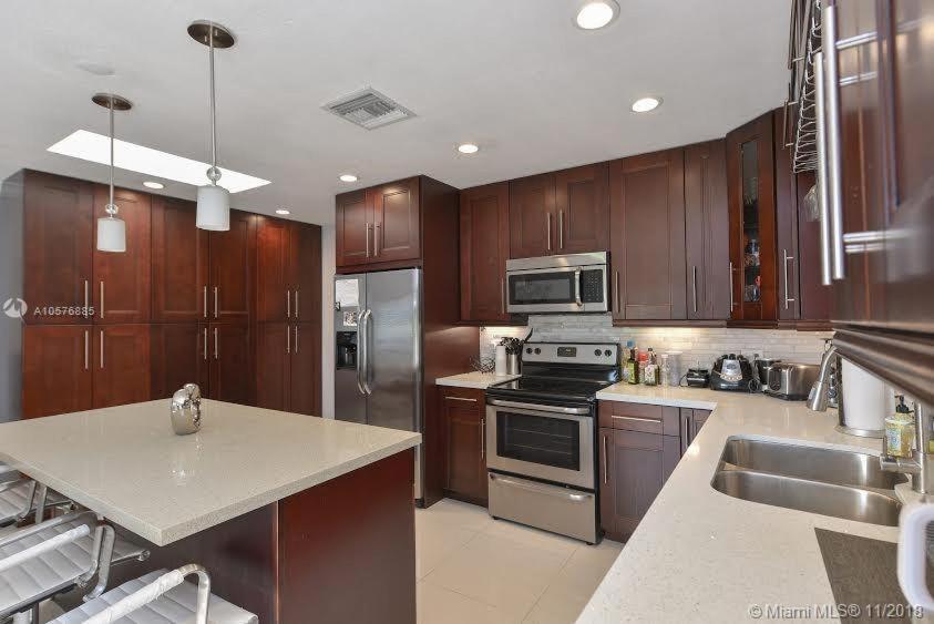 Modern Miami Oversized 3 Bedroom In Central Location Экстерьер фото